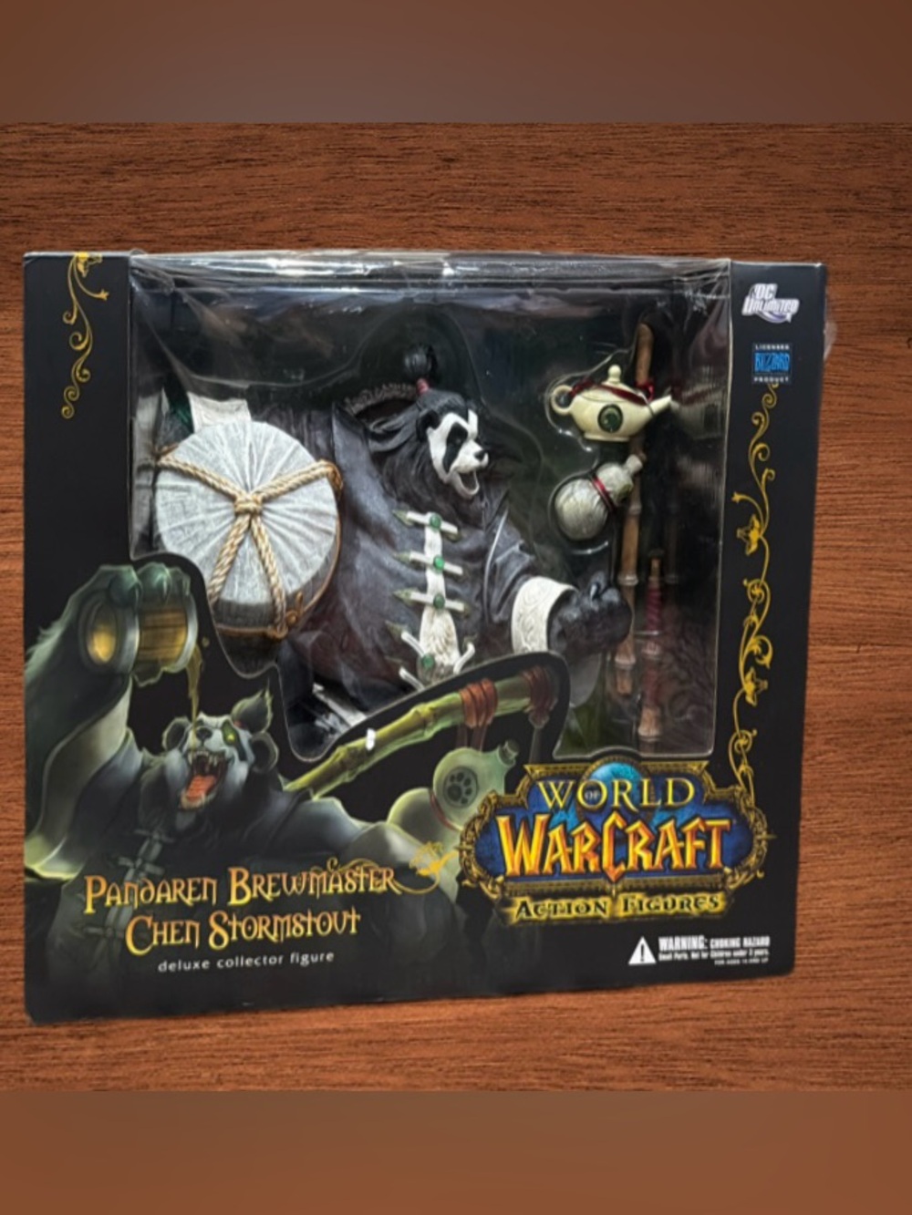 WORLD OF WARCRAFT ACTIONS FIGURES PANDAREN BREWMASTER CHEN STORMTOVT DELUXE